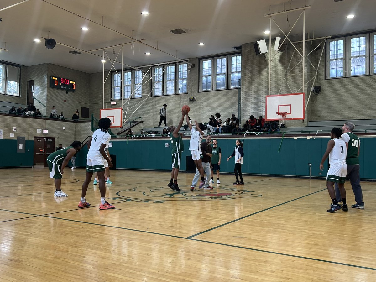 Annual Students vs. Staff basketball game! The students pulled out the win in exciting fashion to end the game! It was a lot of fun! @SennPrincipal @network14cps