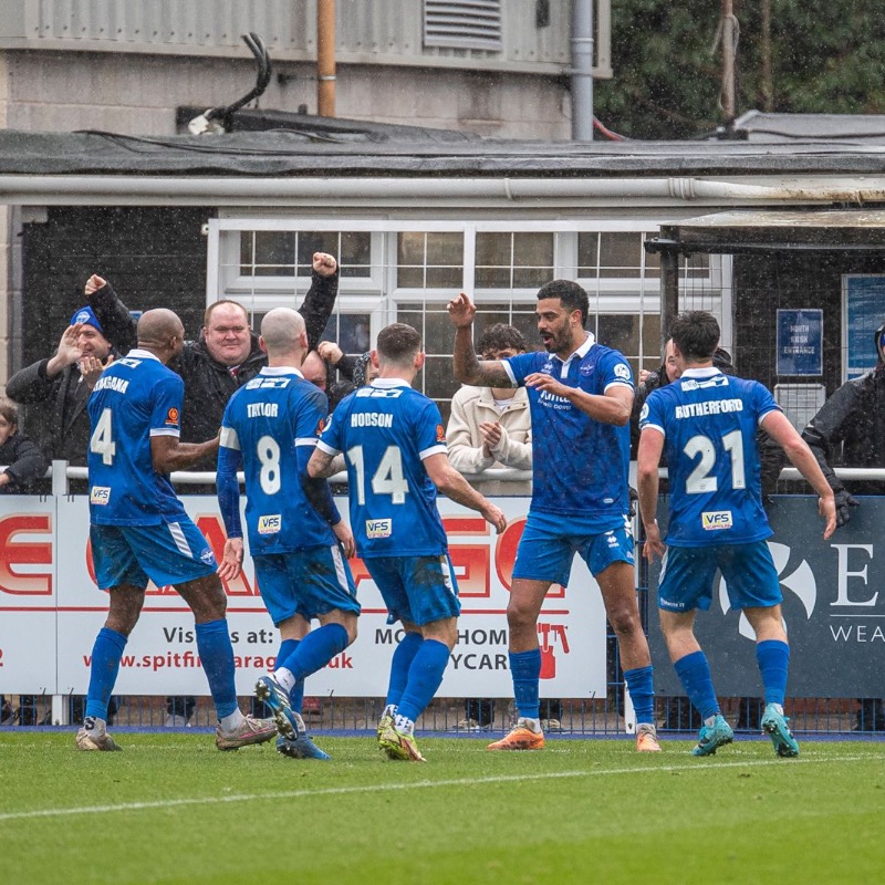 EastleighFC's tweet photo. Another three points and a clean sheet! 😮‍💨

Click the image below to read the report! 👇