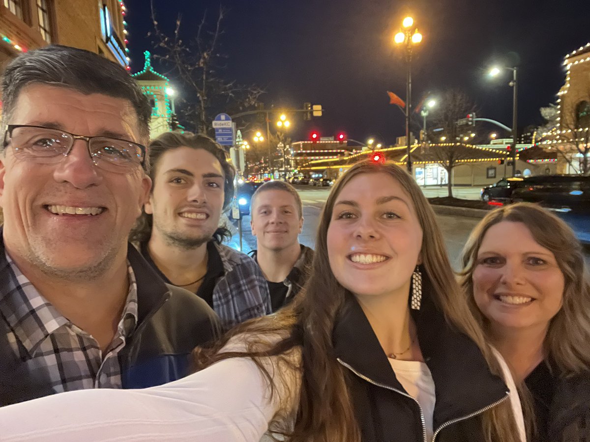 Michael Corf tweet media