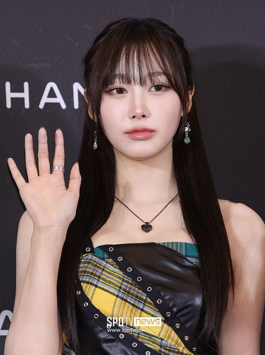 <a href="/Kitazawaq/">Eve, dxn.</a> <a href="/Hawnni/">•ᴗ•</a> <a href="/jning/">ؘ</a> @HongSuzuyy <a href="/sarawrat/">𝑲en. 𝒅𝒙𝒏</a> <a href="/niungyi/">ؘ</a> <a href="/rrsemary/">☾esiy.</a> <a href="/dailydixon/">𝐷𝐼𝑋𝑂𝑁</a> <a href="/fortyeightrp/">𝚇𝙻𝚅𝙸𝙸𝙸</a> <a href="/ofdikta/">ׁ</a> @ojenneii @litecatto <a href="/tacnaka/">⁢︎ ⁣︎ ⁢︎ ⁢︎ ⁣︎ ⁢︎ ⁣ 𖤓 ⁣︎ ⁢︎ ⁢︎ ⁣︎ ⁢︎ ⁣</a> <a href="/chaznyeol/">MAS KULIN</a> <a href="/soebint/">Radiva.</a> @niorawit <a href="/kmintjie/">-</a> <a href="/jjkkook/">jekab dxn 🐳</a> <a href="/karbnayoo/">🐰</a> <a href="/dunhilj/">Biji. Lanang dxn nox.</a> @Vhantae <a href="/jinvyeong/">Bastian dxn</a> @sosgkang <a href="/Mincji/">24K. Pesay dxn</a> @xmarlong <a href="/miyeoj/">َ</a> @joohyrk @INIBIGOS @karerinajea <a href="/glvossy/">felyn</a> <a href="/karuinae/">𝟮𝟰𝗞 Lιᥴ</a> <a href="/gtisell/">𝑎𝑚𝑜𝑦 𝑔𝑒𝑡𝑜𝑙</a> <a href="/oyenwoo/">원</a> <a href="/bpunyy/">🎐‎˒˒—★ ชอบแบมแบมอ๋า แงง 👀~:) 🍀:</a> Halo, selamat malam semuanya! Disini aku akan mengumumkan untuk pemenang games ya! 

Selamat untuk pemenang :
1. <a href="/bdanielle/">𝐀𝐝𝐞𝐤 𝐌𝐢𝐮 𝐂𝐨𝐥𝐥𝐢𝐧𝐬</a> dengan point ⁣410p
2. <a href="/jullyoon/">sullyoon.</a> dengan point 365p
3. <a href="/xyeriw/">Daje dxn</a> dengan point 300p

Silahkan untuk claim hadiah kirim DM ke <a href="/dailydixon/">𝐷𝐼𝑋𝑂𝑁</a> #7UCKYDXN  ⁣︎