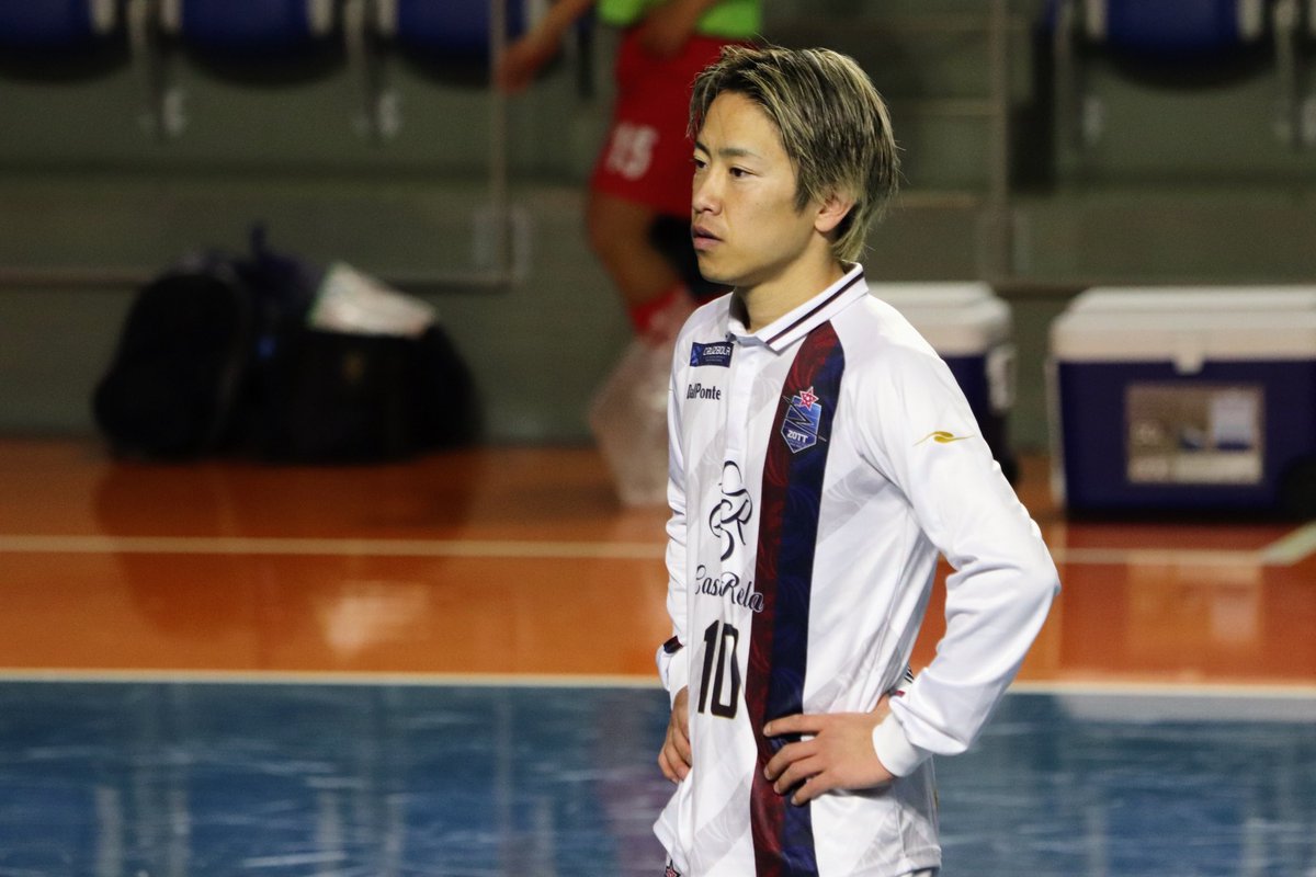 yuri_voce32's tweet photo. 私のフットサル人生を変えてくれたきっかけは、間違いなく中井さん。
私は一生感謝しかない。
2年ぶりにお会いできてよかった!
#FCNAKAI
#Fの頂 https://t.co/k0RBD3jNfd