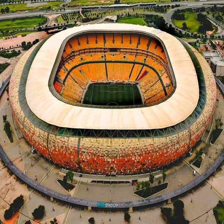 MYANC's tweet photo. Thank you to our supporters for the overwhelming support and reaffirming us as the leader of society. 

Next stop #SiyanqobaRally at FNB stadium! 

#ANCManifestoLaunch 
#MayihlomeRally https://t.co/zjE6aP9b7M