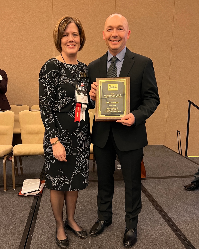 ksmea's tweet image. Congratulations to Paul Aubrey of Leawood, KS on being named the Kansas Music Teacher of the Year! 

#kmea #kmea2024 #isw #isw2024 #music #education #performance #professional #development #musiced #elementary #middleschool #highschool #college #community