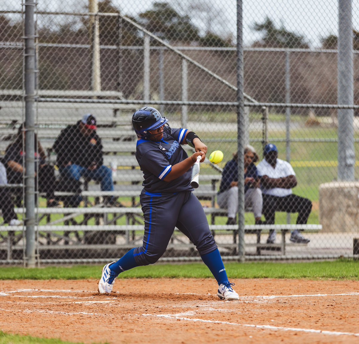 BlinnSoftball's tweet photo. 🚎 On the road again 🎶 in Oxford, AL for the wknd! 🚎
10am vs Marion
2pm vs NW Florida
📍 Choccolocco Park
📊 GC
https://t.co/3QgXPMqEcw
📺 No Live Stream
💪🏼💙☠️🤍⚓️🖤⚔️
#LetsGoooo #GoBlinnBucs #Team29 #BuildingItBack #ItsAGreatDayToBeABuc #ItsAPiratesLifeForMe https://t.co/BDtFfub1A9