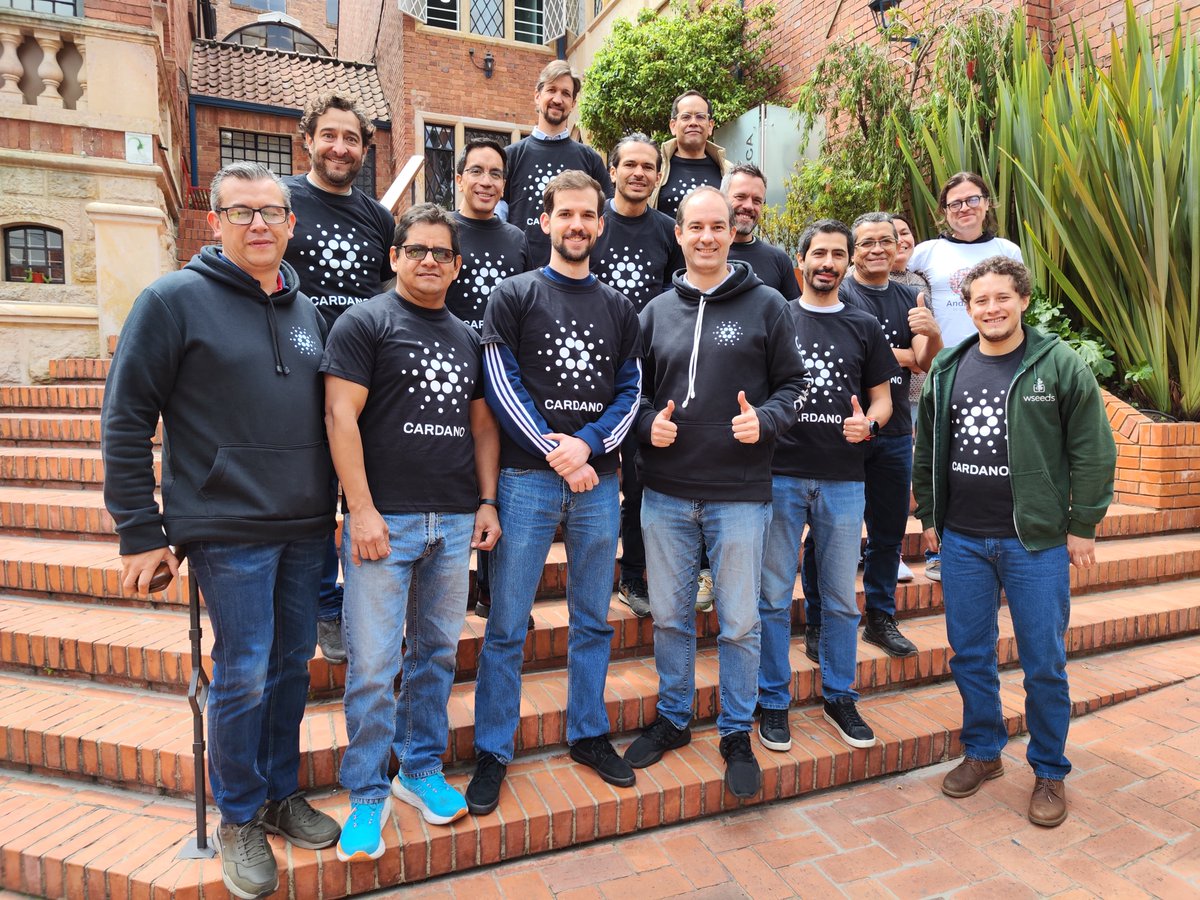 Bitcows's tweet photo. Awesome group in today's #drep workshop. Conversation is gaining energy! https://t.co/Q9tkcpXmZg