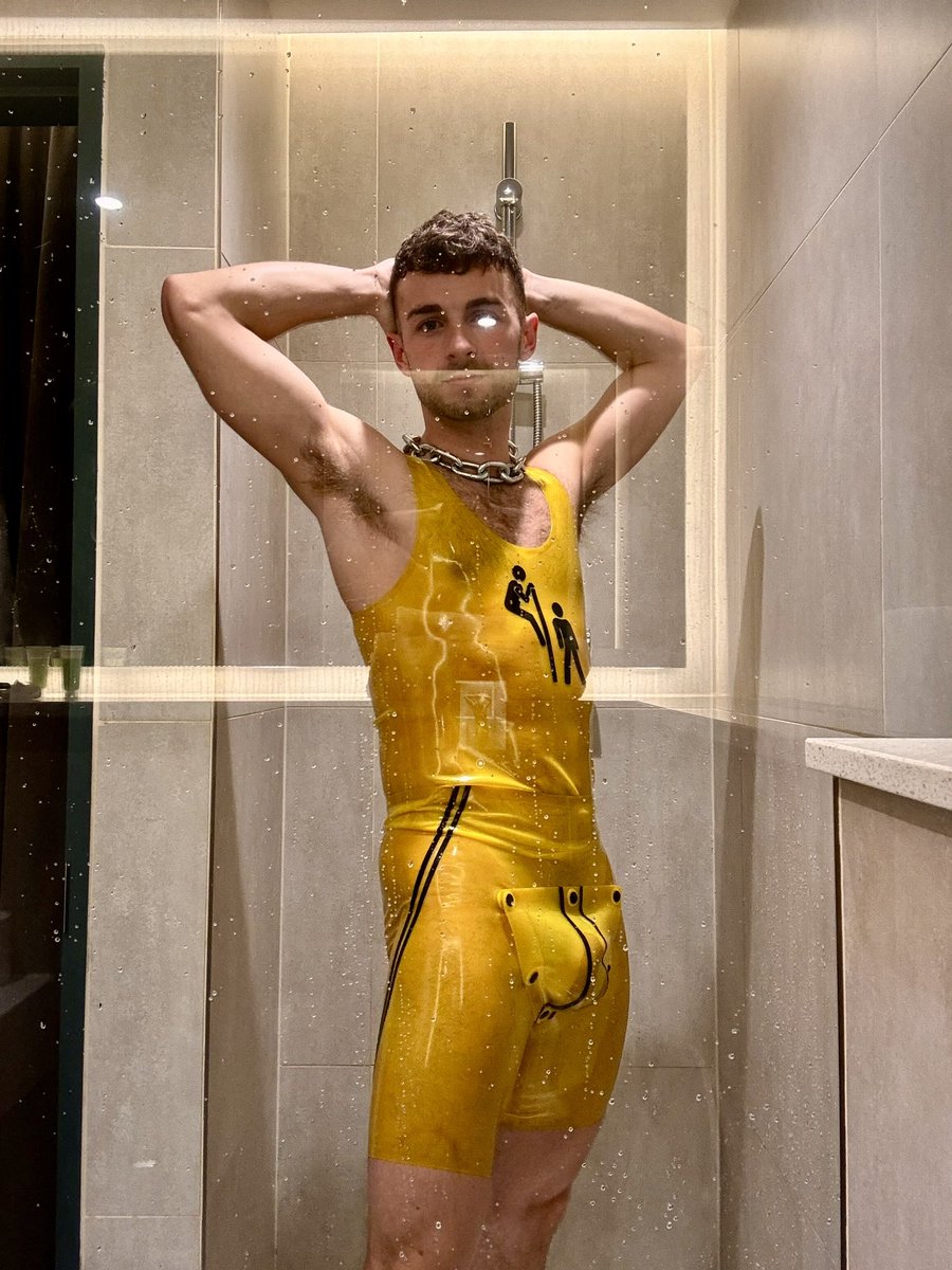 Let’s get a little wet 💦