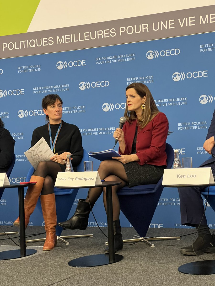 NazmaAkter73's tweet photo. #OECD Forum on #DueDiligence focusing to ensure #EUdirectives & #MHRDD in whole supply chain. Calling brands,suppliers & key stakeholders to work together in ensuring #FOA & collective bargaining rights. #workersrights @IndustriALL_GU https://t.co/EzeY81l69c