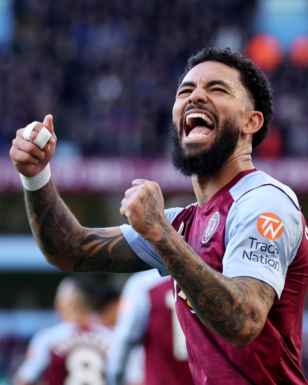 Premier League on X: ⚽️ 29 ⚽️ 39 A Douglas Luiz double sees Aston Villa  go 3-0 up! 💥 AVLNFO t.cohaDjjS53ME  X