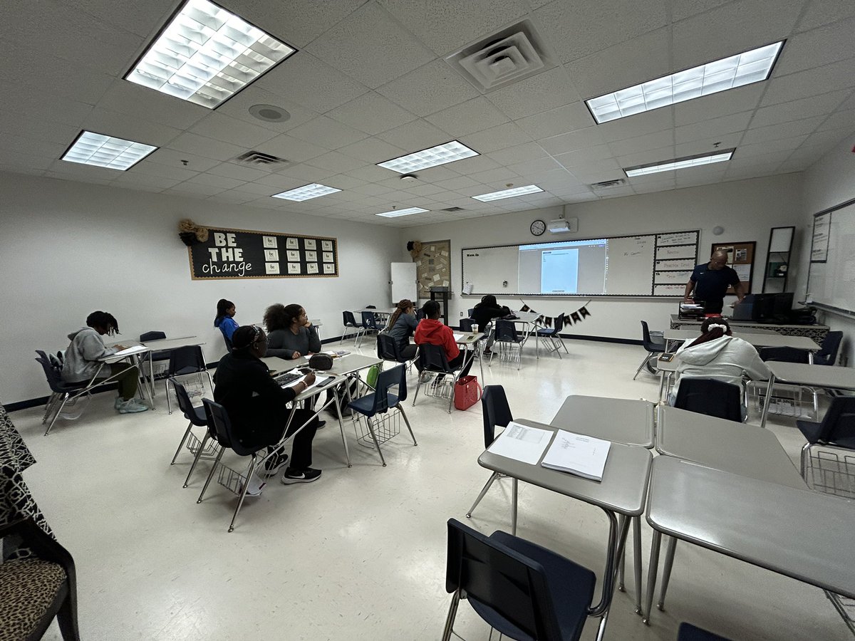 Manvel HS Adv Acad tweet media