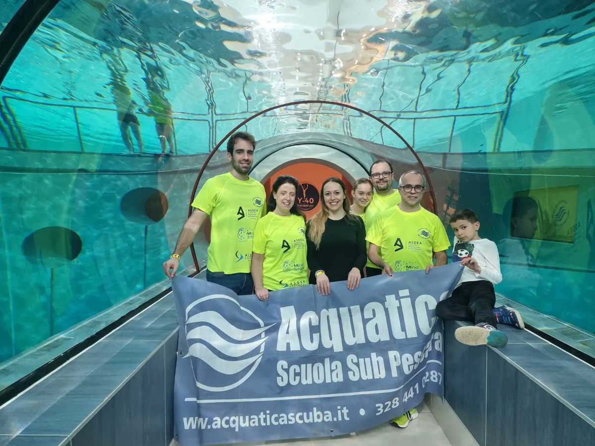 Acquatica_Scuba's tweet photo. Altro giro, altra corsa! 🤙

https://t.co/9pxkXUH1go
#acquaticascuba 
#diving #immersioni #divingschool #scubapeople #scubadive #scuolasubacquea #y40thedeepjoy #padi #gogogo #y40 #scuba #diver #divepeople https://t.co/U7ENzUdpZs
