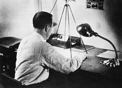 FBI's tweet photo. How successful were the undercover efforts of the #FBI’s Special Intelligence Service during WWII? 340 FBI agents identified:
~ 887 spies
~ 281 propaganda agents
~ 222 agents smuggling war materials
~ 30 saboteurs
Learn more about this case #ByTheNumbers: https://t.co/zyhxFgdghx https://t.co/sic8ppg0UR