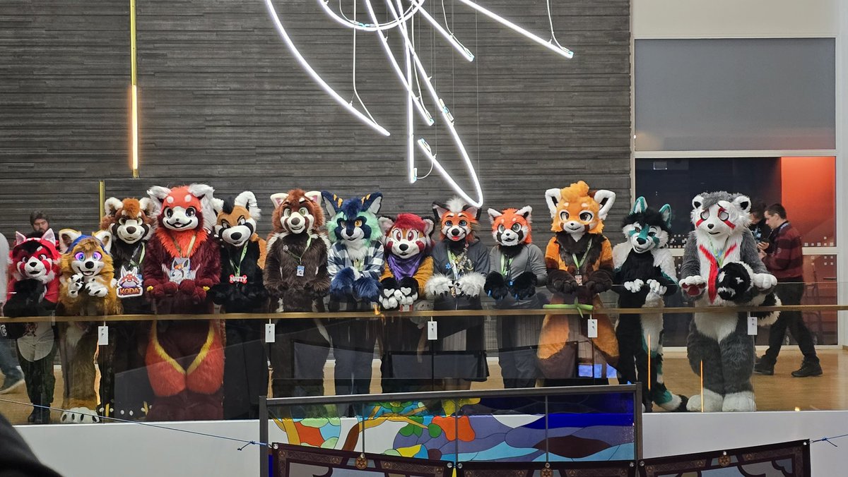 Holy apples, it was a blast meeting so many red pandas at #NFC2024! What a fierce and feisty @NordicFuzzCon this has been~!