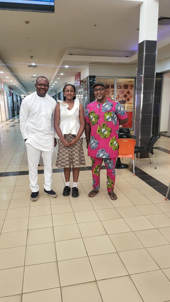 valentineozigbo's tweet photo. Meeting Anambra Star Girl, Ifebube Chelsea Benson, and Parents

It was such a great honour to meet with the amazing Anambra State star girl, Ifebube Chelsea Benson, who emerged the overall best in the 2023 National Examinations Council (NECO) Senior Certificate Examinations. https://t.co/wVRquDjfC9