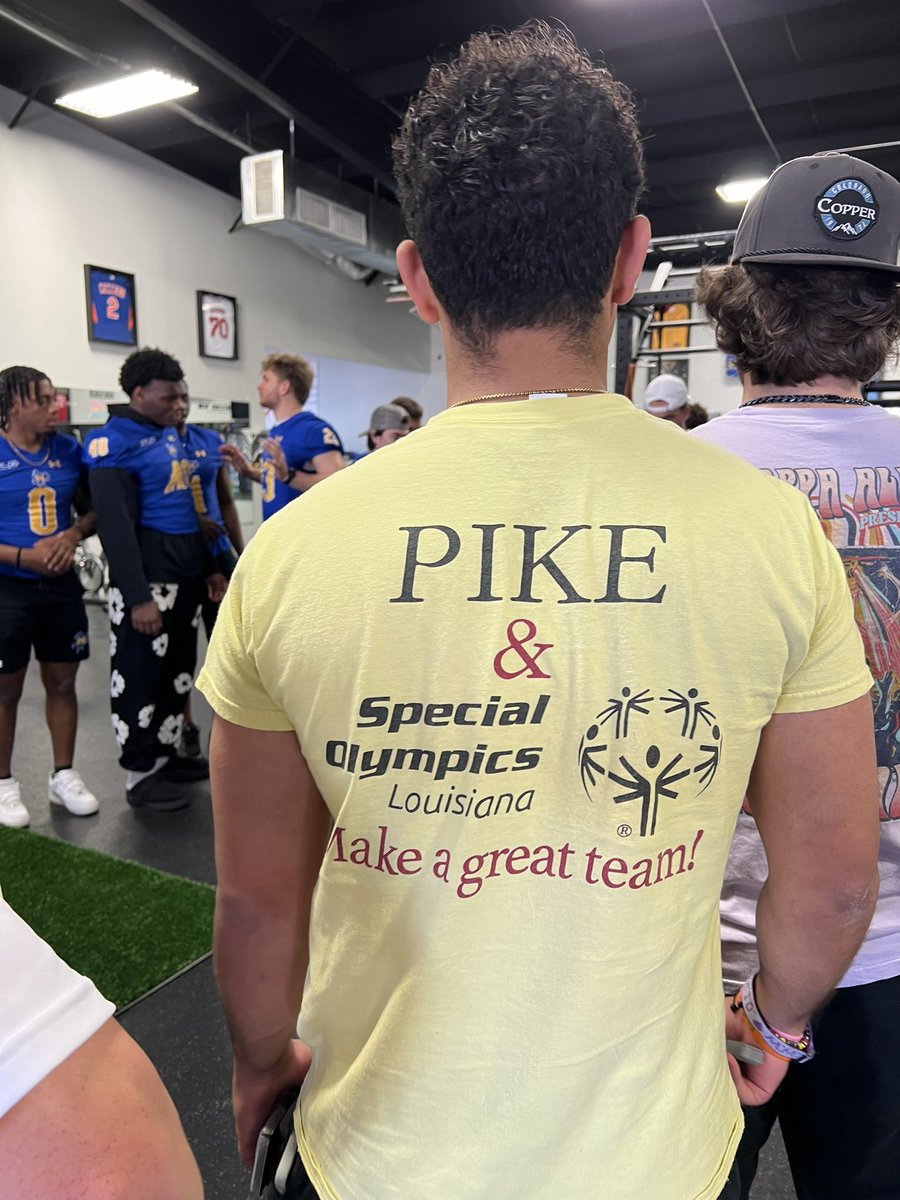 McNeeseFB's tweet photo. Great Morning of Pokes giving back to our city @Lakecharles 

Special Shout out to PIKE for having us and letting us be a part of a Special Day @SpecialOlympics 

Always great to give back with 
@PERCDevelopment 

#GeauxPokes | #WeDAT https://t.co/R2CBwMUAXy