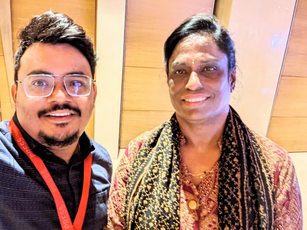 Pleasure meeting with the Greatest and Humble 🙏 Res. PT Usha Ji (MP-Rajya Sabha, President - IOA) 🏆

#PTUsha #TOISAinLucknow #TOISA2023 #sports