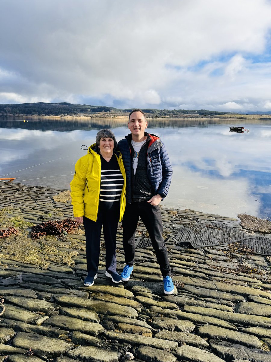 Thank you Ardrishaig 🙌 My Granny left the village 50 years ago with my Grandpa Archie and moved to Spean Bridge. Here’s a wee pic of us at the water today as Gran filled us in with the old stories and which family members got their first 💋 where 😂❤️ Now all set for Tarbert🪗🎻