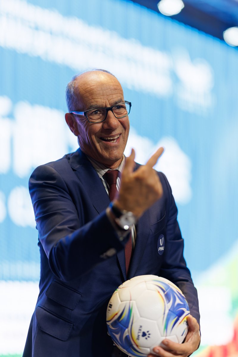 'If you want to lead people, you have to love people'. Get to know FISU’s President Leonz Eder better, as he talks sport, education, family and life philosophy. READ HERE👉bit.ly/48wGKjM #Unisport #Unisportlife