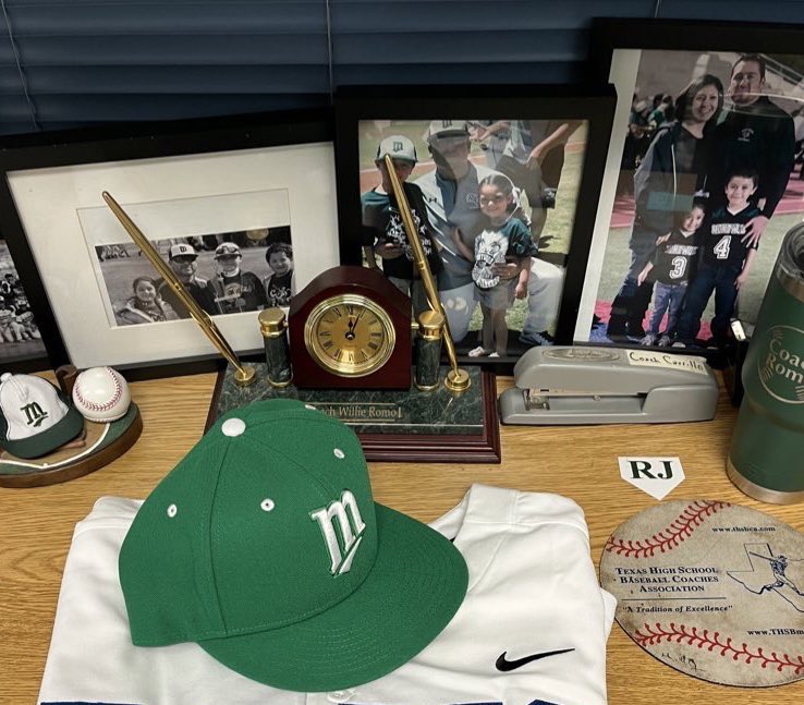 ramsbaseball12's tweet photo. Day 3 of the @SocorroISD⚾️ Tournament! Another great day for baseball! 

@MontwoodHS ⚾️🐏
GM5 🆚Midland Legacy
🏟️Tom Carrillo Field
🕰️11:15am

@Fchavezeptimes @6ATxHSBaseball https://t.co/lv1Vviu1iN