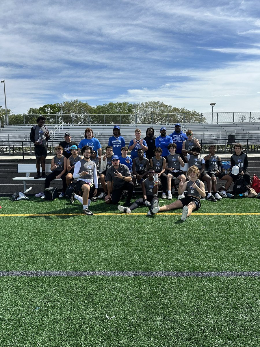 First 7 on 7 of 2024 in the books! Men played great and had the juice!!