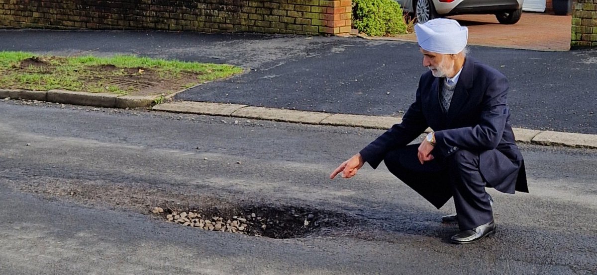 Halford Lane Coventry - several dangerous pot holes reported @coventrycc