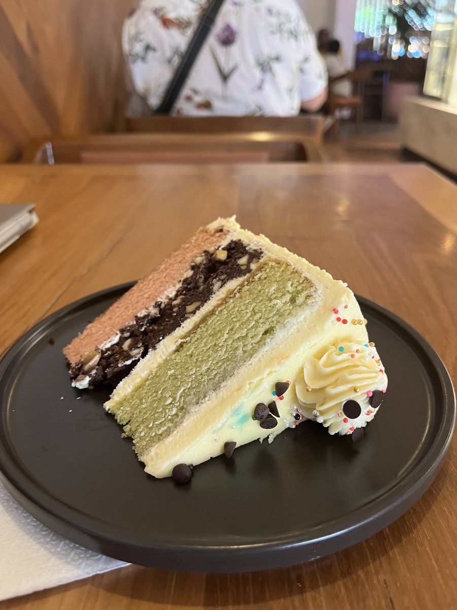 Mithuni Senadeera tweet media