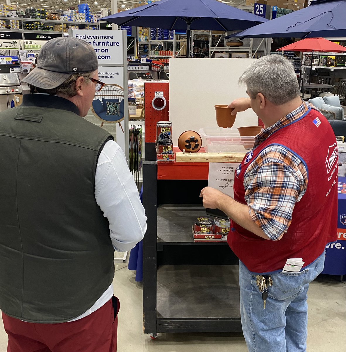 Demo days at Lowe’s! Al could have made a boat with Flex Seal, but he just sealed up some pots to show what a great product this is! <a href="/weavkiler/">Weaver</a> <a href="/mayaxlowes813/">Maya Carter</a> <a href="/Roni91323685/">Veronica</a> <a href="/BubaR9/">Buba</a> <a href="/DCT0813MD/">Dante Thomas</a> <a href="/BlueBoxR1/">@BlueBoxR1</a>