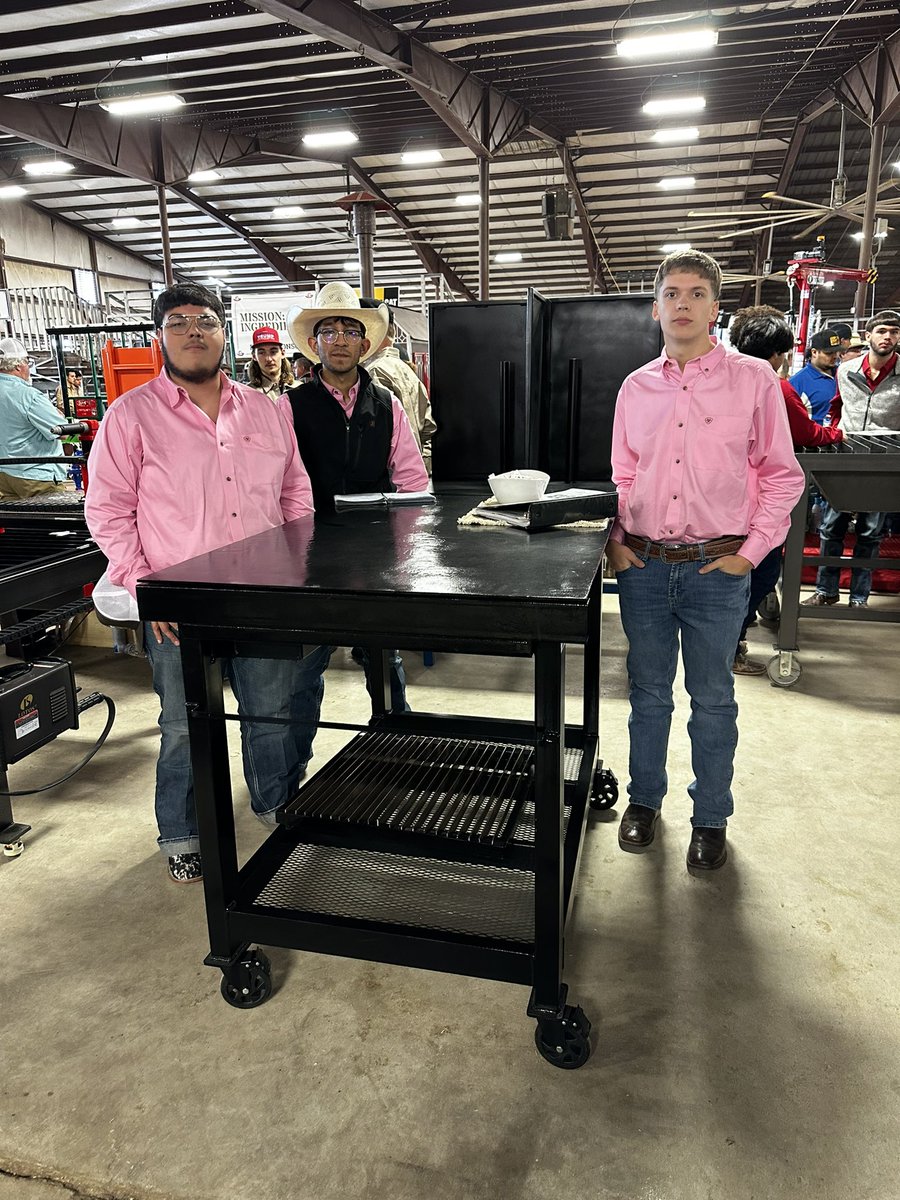 Jessiiicarm's tweet photo. A blue ribbon day is the best day!! 

Morton Ranch Ag Mech is doing great things!! I couldn’t be more proud! 💜
#ILoveMortonRanch #TeamMav #KatyISDCTE #KatyISD https://t.co/Oqt80vQND9
