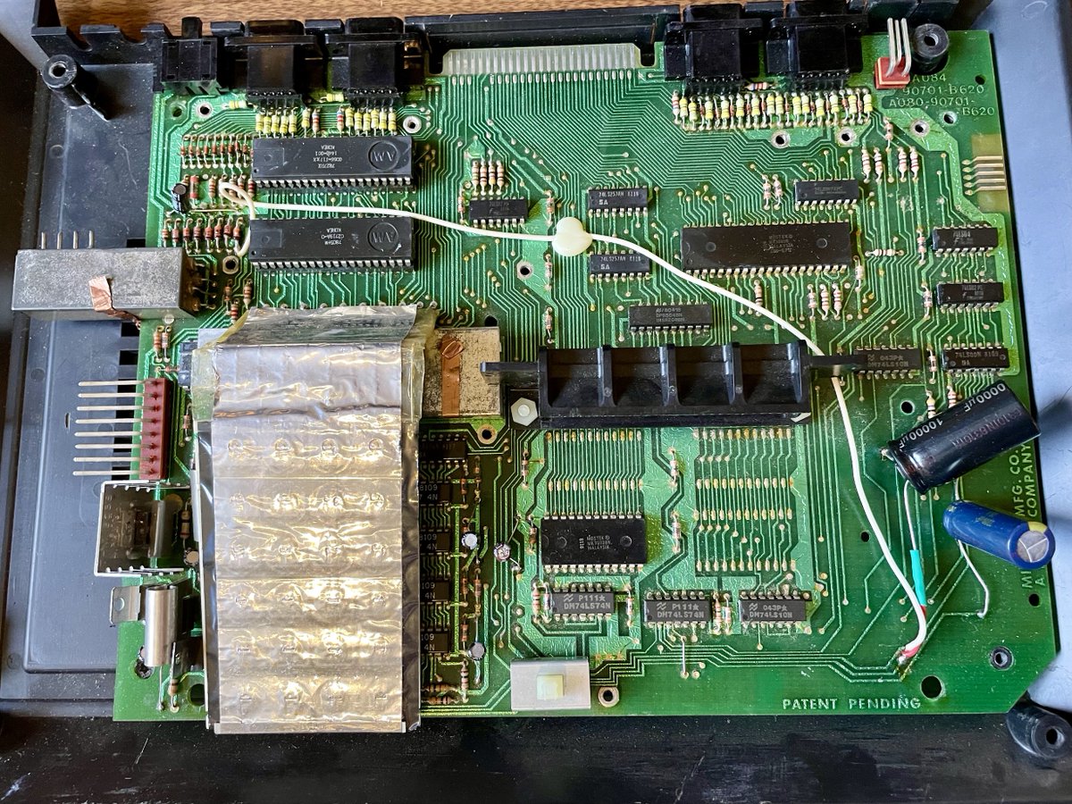 congobongo2112's tweet photo. My Bally Astrocade was completely dead. I did a capkit and power was restored but had black screen. Went on a trip to Kansas to see Allen and it turned out to be the crystal and not one of the custom chips. Phew. https://t.co/gQT4qIFoQf