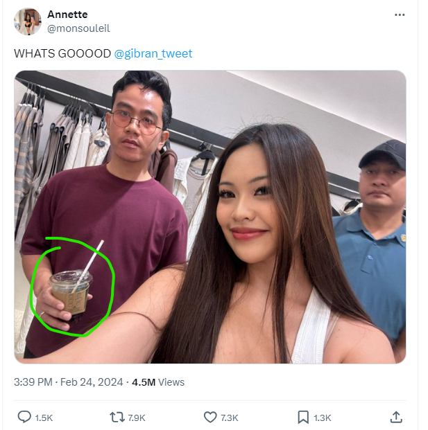 MurtadhaOne1's tweet photo. Kemaren pas debat cawapres ndakik-ndakik ngejek lawannya pake botol plastik

Sekarang dia sendiri pake gelas plastik ... starbuck pula
😜😜😜 https://t.co/qgaYBHWSE1