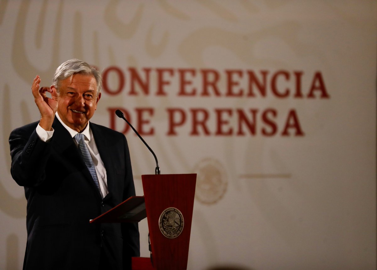 🇲🇽 Mexico President AMLO: 'Univision, New York Times, Washington Post, Financial Times, Wall Street Journal... you feel as if you were a privileged divine caste... You can slander with impunity, as you have done with us, and we can't touch you. Not even with the petal of a…