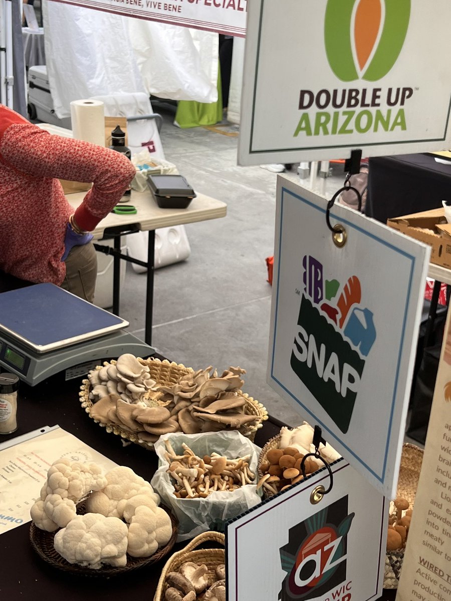 Very cool to see SNAP easily accepted at farmers markets. 

Arizona and some other states have a program where dollars count double. 

We need more of these policies. 

Americans don’t want to poison themselves and their children. We can change incentives.