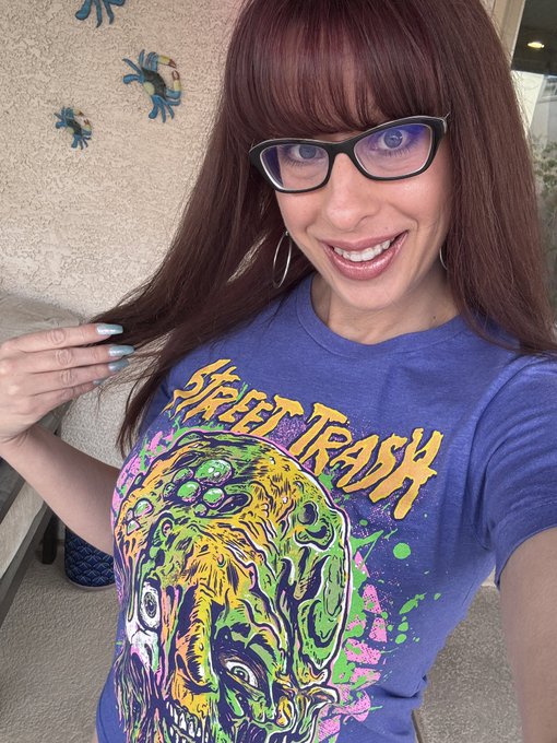 What&rsquo;s your favorite Troma film? I have a few lol 💜🤪 #streettrash #HorrorCommunity #tromafilms @Troma_Team<a href="/tag/tromafilms"class="tags"><span>#tromafilms</span></a><a href="/tag/horrorcommunity"class="tags"><span>#horrorcommunity</span></a><a href="/tag/streettrash"class="tags"><span>#streettrash</span></a>