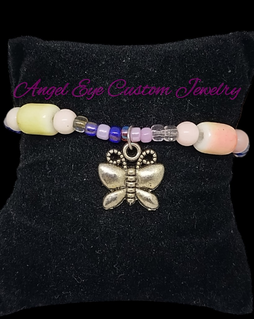 AngelEyeHeathen's tweet photo. LAUGH LOUDLY!
#angeleyecustomjewelry #angeleyejewelry #glass #metal #silver #white #yellow #blue #Purple #Pink #clear #butterfly #beaded #bracelet #jewelry #available #messageus #ordernow #buynow #instock #smallbusiness #supportsmall #smallbusinessowner #supportsmallbusiness https://t.co/ka6uj8zcv5