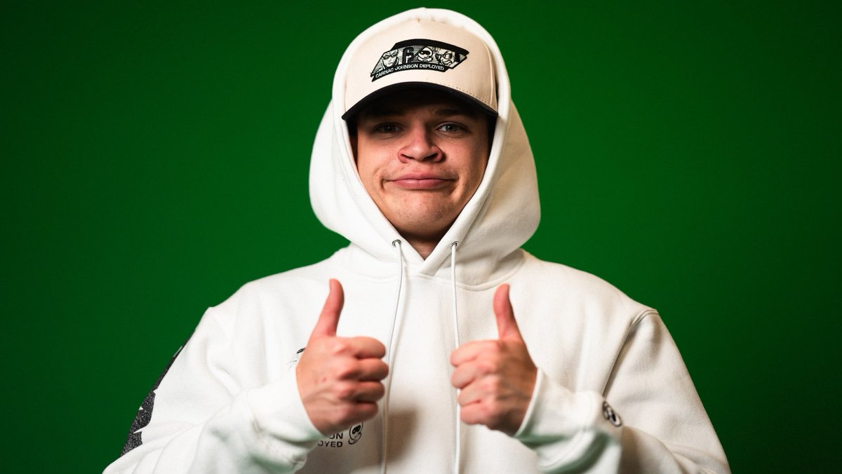 jynxzi's tweet image. Jynxzi Merch is Finally here