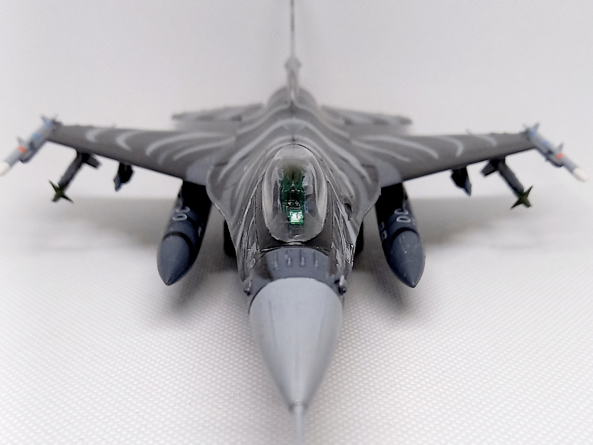 Revell tweet media