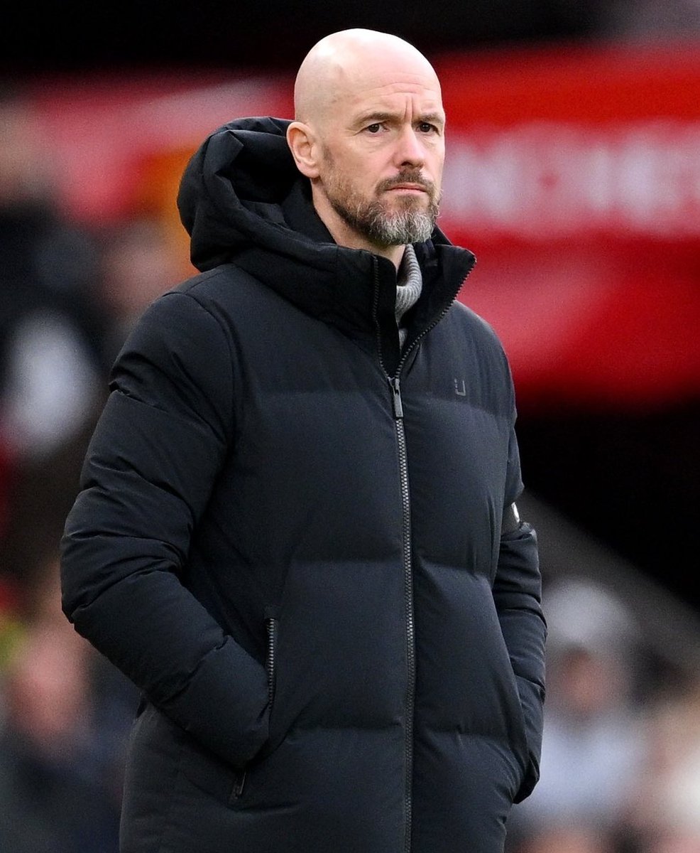 Being unable to lay simple passes and control the game for 5 minutes against Fulham at Old Trafford has NOTHING to do with injuries. Been like this for weeks despite the wins, and whilst I still back Ten Hag, I've got to say that this style of play is NOT sustainable and won't