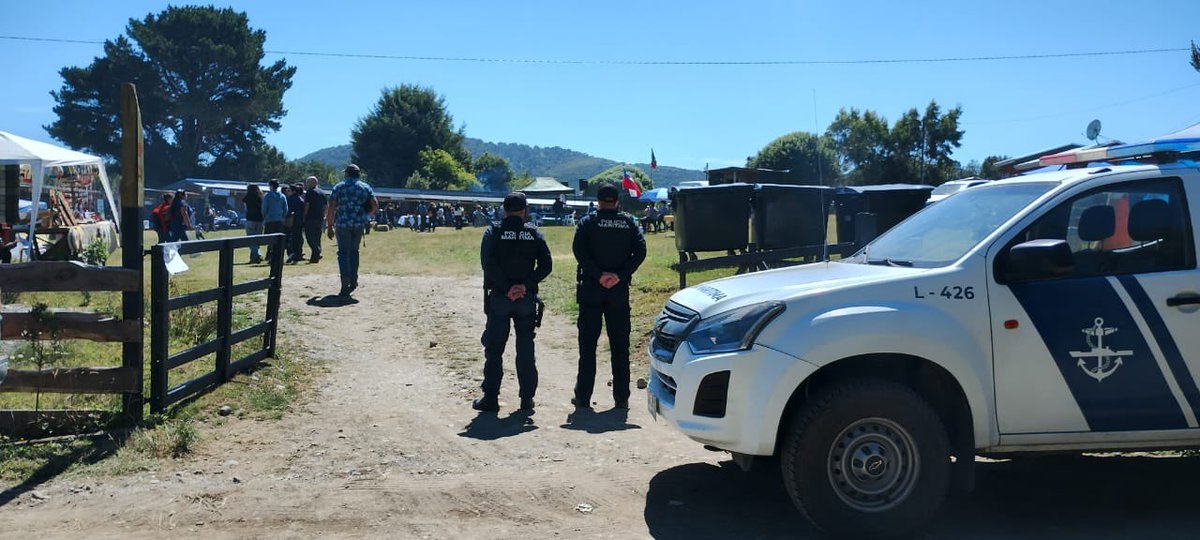 Hoy nos trasladamos hacia la localidad de #RioChepu ante realización de una fiesta costumbrista de esa localidad 👍🫡
.
.
.
.
.
<a href="/Armada_Chile/">Armada de Chile</a> <a href="/DGTM_Chile/">DIRECTEMAR - Armada de Chile</a> <a href="/maritgobcas/">Javier Mardones Hennicke</a>