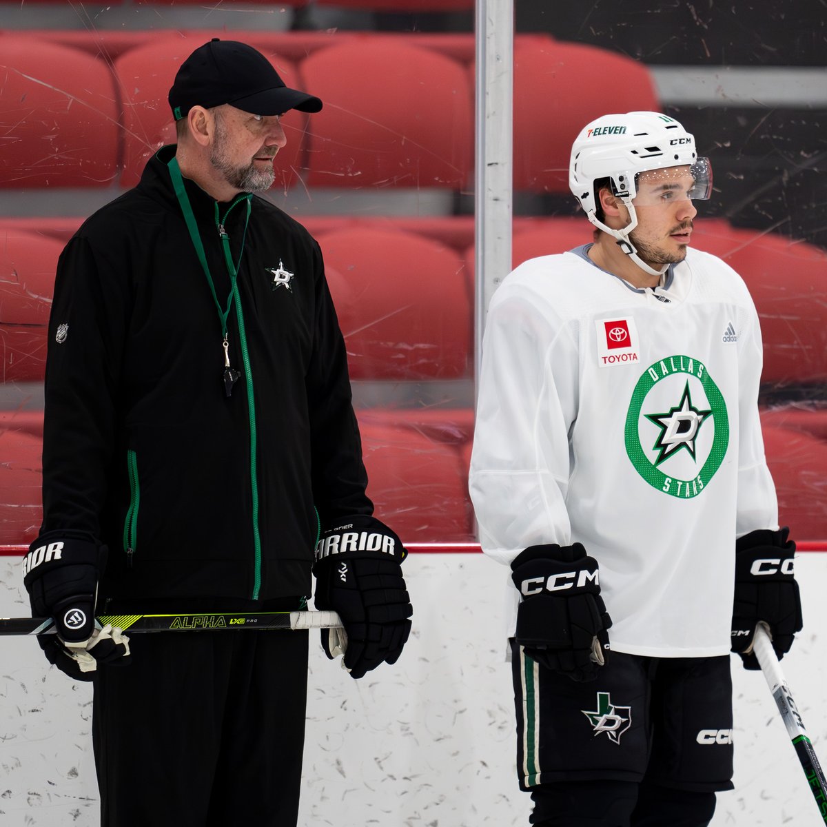 x - Dallas Stars tweet media