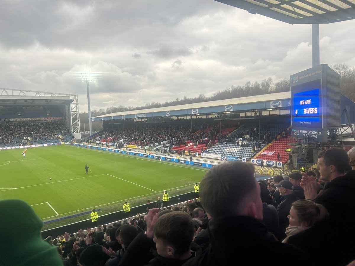 Game 45 of 2023/24
📆 24th February 2024 
🕒 3pm
⚽️ @Rovers 1 vs 1 @NorwichCityFC
🏆 Championship
🏟 EWood Park
🎟 £25
👥 12956 (~1000 away)
 #Groundhopping #NCFC #OneRovers