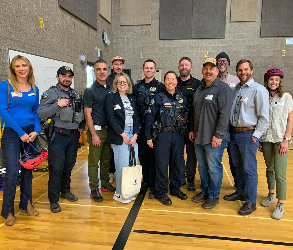 Thank you to the Burger family, Commute Options, Dr. Murphy, and Bend Police Department for talking with PCMS students about e-bike safety and for Rep. Levy’s and Councilor Perkins’ work to get more kids on more bikes safely.