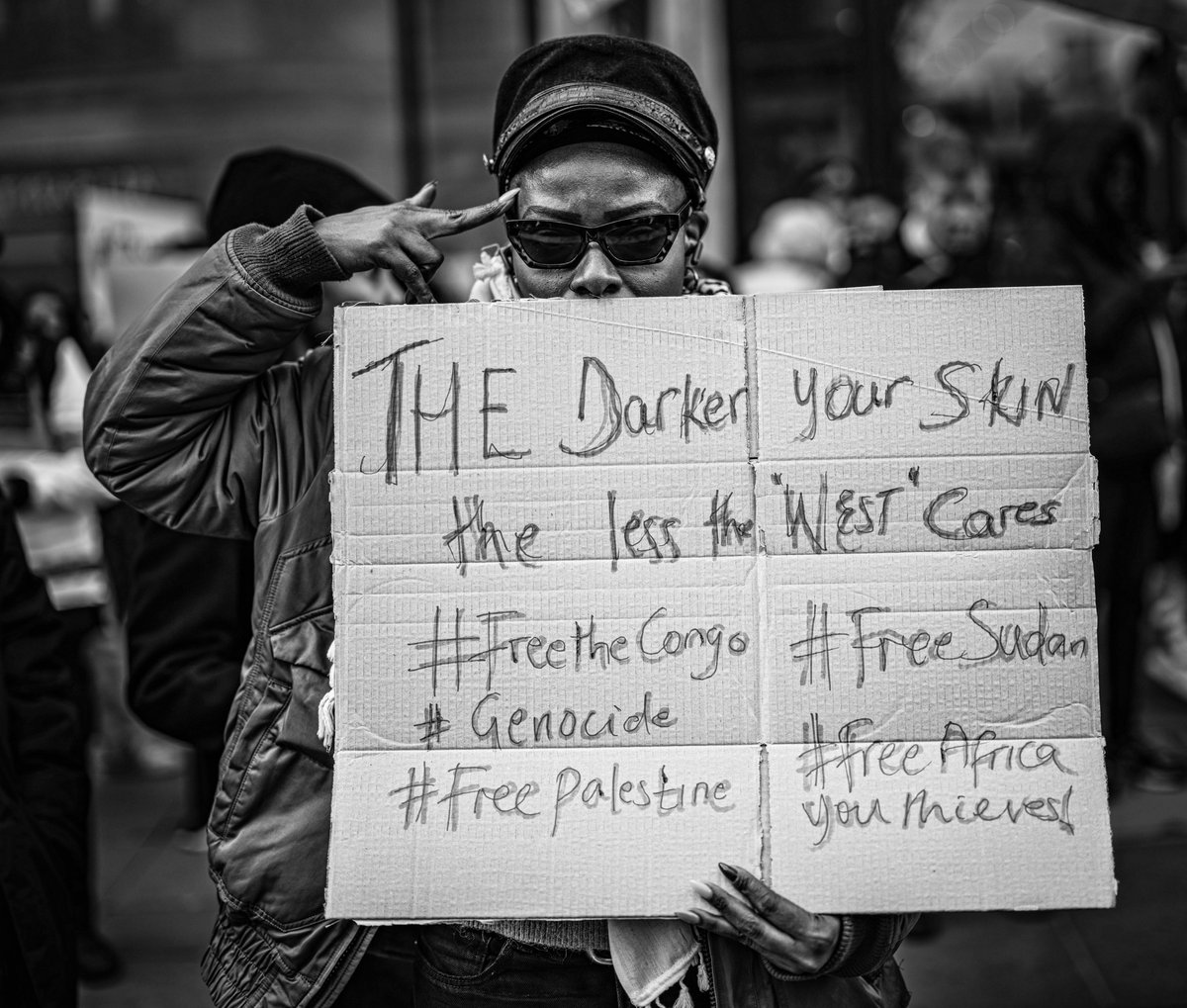 Stop the genocide, free Congo. The streets of London today.

#congogenocideawareness #freecongo #congo #congogenocide