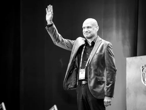 Til hamingju með kjörið, Þorvaldur Örlygsson. Við hlökkum til samstarfsins.

Myndina tók Hafliði Breiðfjörð.