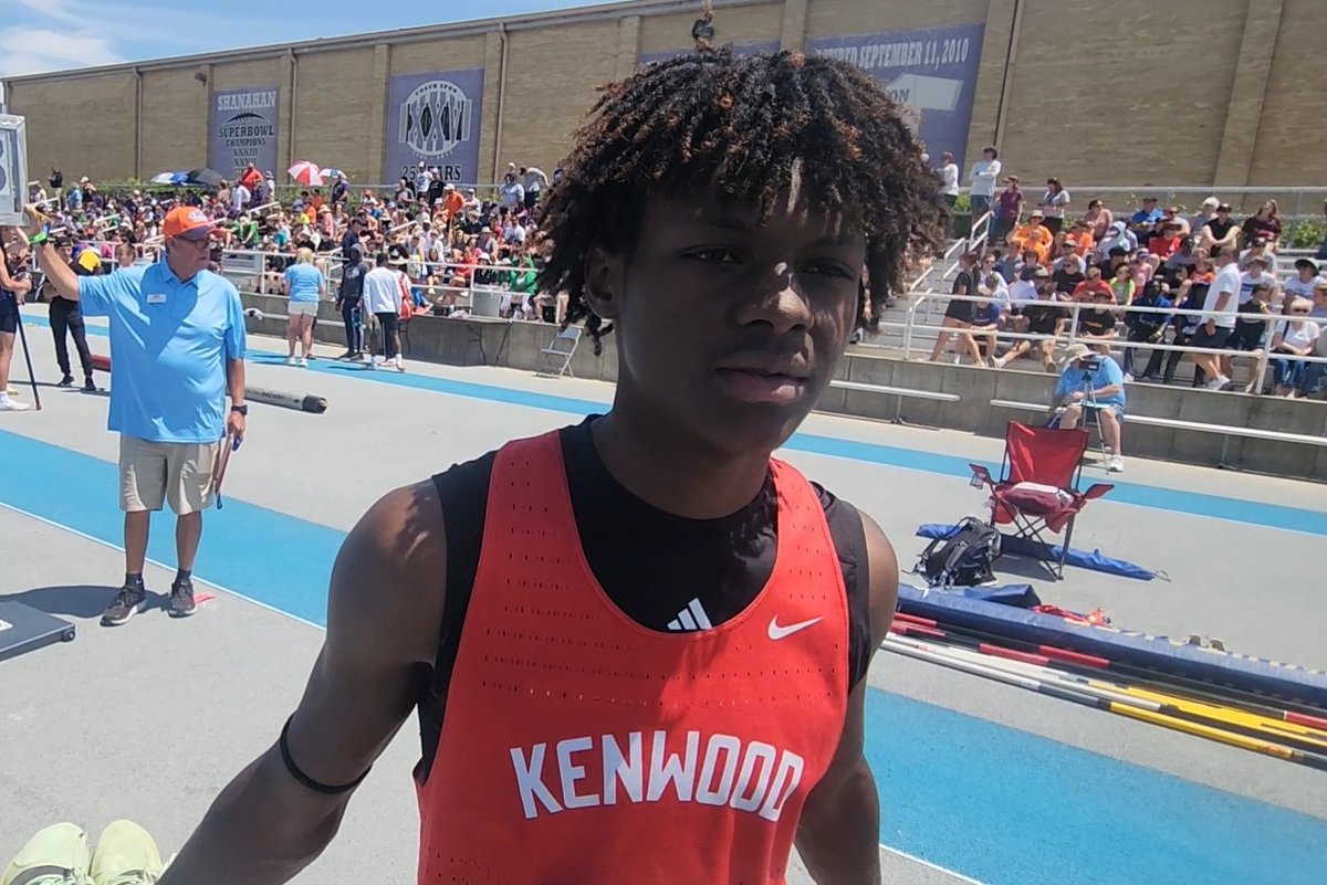 At Proviso West, reigning 3A Champ Parrish Hartley wins the long jump (23-1.75; IL#1) #PowerWeekend24