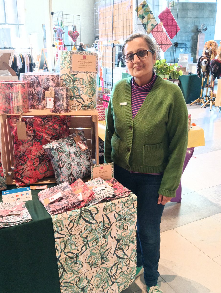 desgnprnt's tweet image. I wore my pin badge that I received at the #sbs2024event, today at an event at  Coventry Cathedral. Thank you @TheSBS_Crew @TheoPaphitis and @PawprintFamily #warwickshirebusiness #patternandprintdesigner #journorequest #makeitindesign