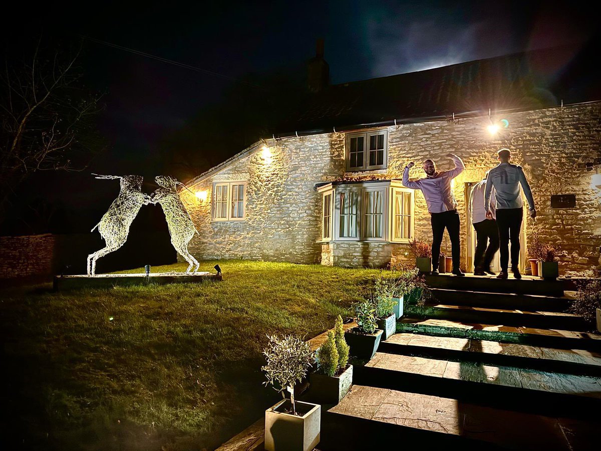 The Hare At Scawton tweet media