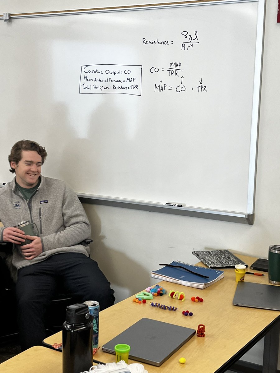 “Making Thinking Visible” with a quick arts & crafts break to review @Union_Biology 330 physiological concepts: capillary filtration, peripheral resistance changes during exercise, tetanus, and the Bohr Shift. @UnionCollege @APSPhysiology