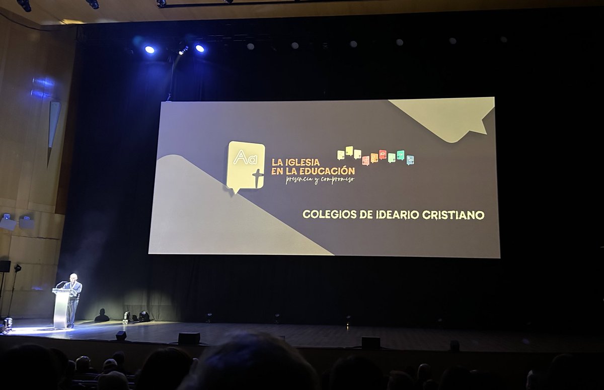 HijasCaridadEC's tweet photo. @prensaCEE @ecatolicas @hijascaridadsur Termina la jornada en la @fpablovi con la definición de los tres #desafíos del ámbito #colegios. 
👉🏻 Sesión final en @IFEMA y puesta en común.  Nuestra presencia y compromiso es posible por la presencia de una verdadera vocación educativa.
#Congreso2024 #LaIglesiaenlaEducación https://t.co/zbwLiiShoE