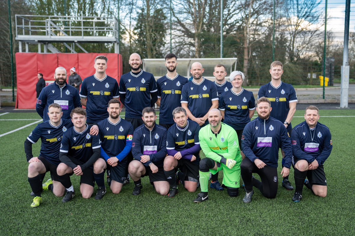 A win in our opening game 🆚 @fc_bellevue, but the result is irrelevant. Today we shown our support for @FvHCymru in tackling discrimination against LGBTQ+ people in ⚽️ this Feb 🏳️‍🌈🏳️‍⚧️ 𝐅𝐨𝐨𝐭𝐛𝐚𝐥𝐥 𝐢𝐬 𝐟𝐨𝐫 𝐄𝐯𝐞𝐫𝐲𝐨𝐧𝐞 #FvH2024 🌈 @FvHCymru @FAWales @LGBTHM @NWPolice