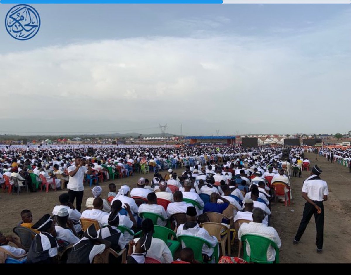 After watching #JalsaGhana my son asked me
Mama, Can we move to Ghana ? and I was speechless.

What a magnificent and impressive Jalsa Ghana was today MashAllah.

#NolifewithoutKhalifa 
#AhmadiyyaGhana100