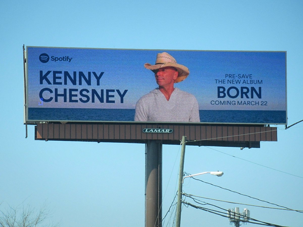 kennychesney tweet picture